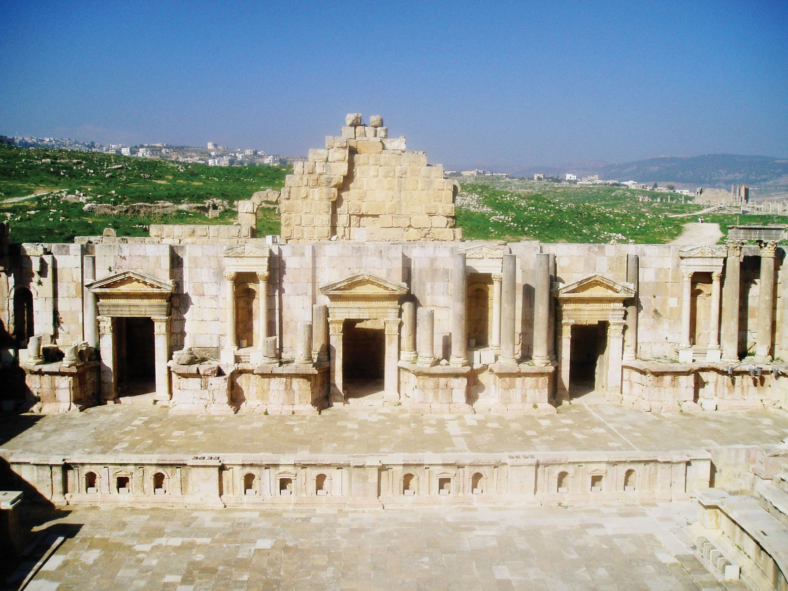 Skene-stage-Roman-South-Theatre-Jordan-Jerash